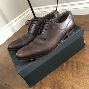 Hugo Boss leather shoes